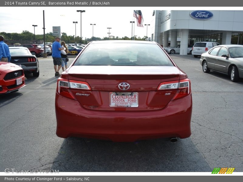 Barcelona Red Metallic / Black/Ash 2014 Toyota Camry SE