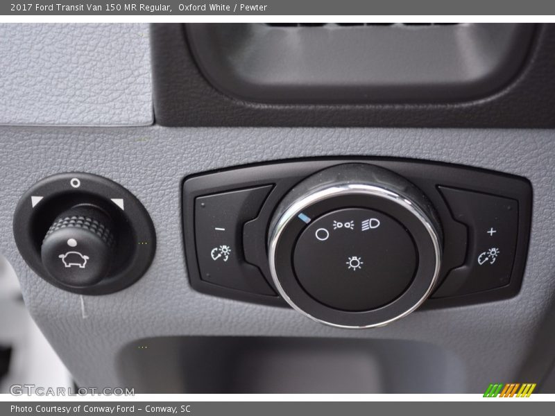 Controls of 2017 Transit Van 150 MR Regular