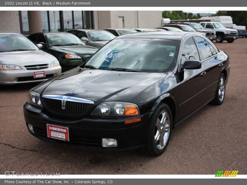 Black / Medium Parchment 2002 Lincoln LS V8