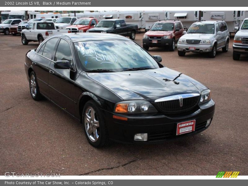 Black / Medium Parchment 2002 Lincoln LS V8