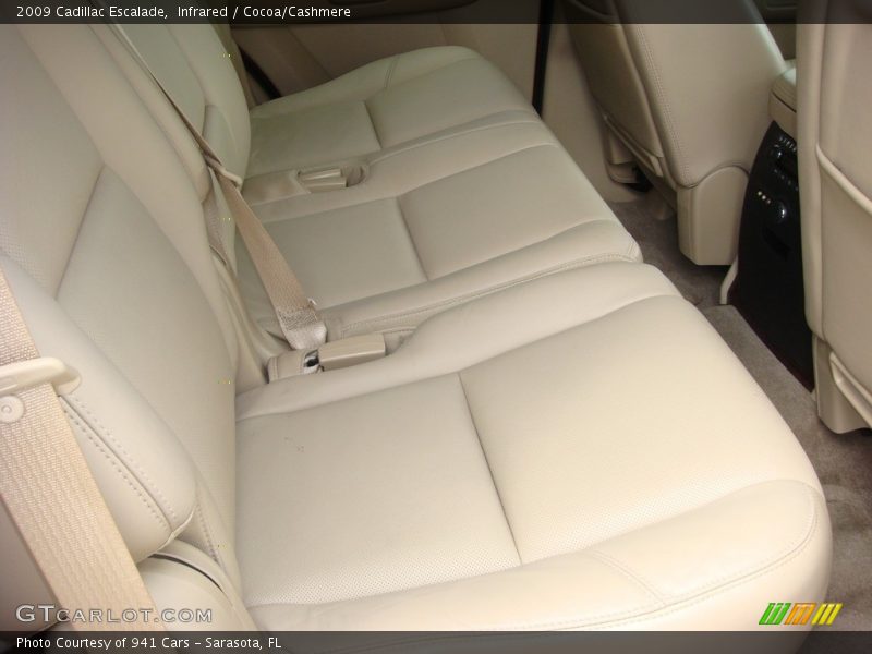 Infrared / Cocoa/Cashmere 2009 Cadillac Escalade