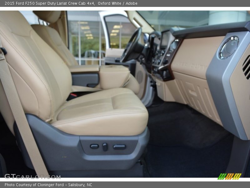 Oxford White / Adobe 2015 Ford F250 Super Duty Lariat Crew Cab 4x4