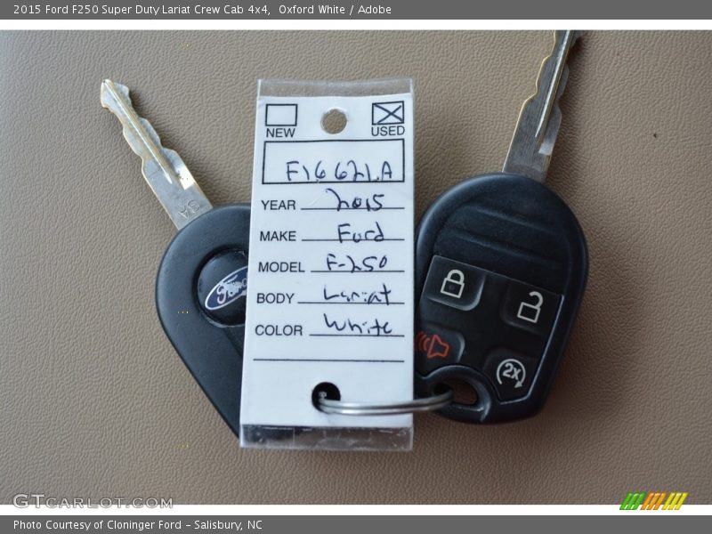 Oxford White / Adobe 2015 Ford F250 Super Duty Lariat Crew Cab 4x4