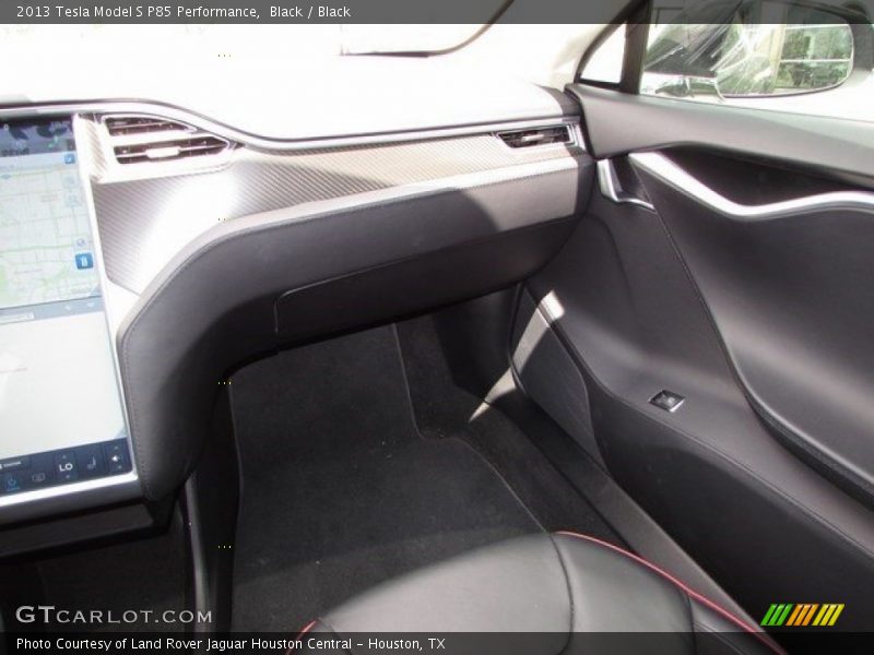 Dashboard of 2013 Model S P85 Performance