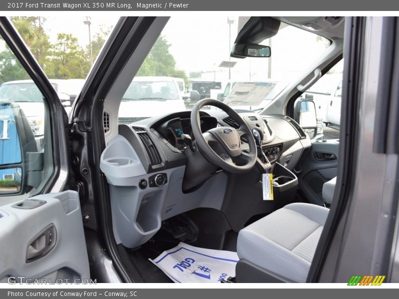 Dashboard of 2017 Transit Wagon XL 350 MR Long
