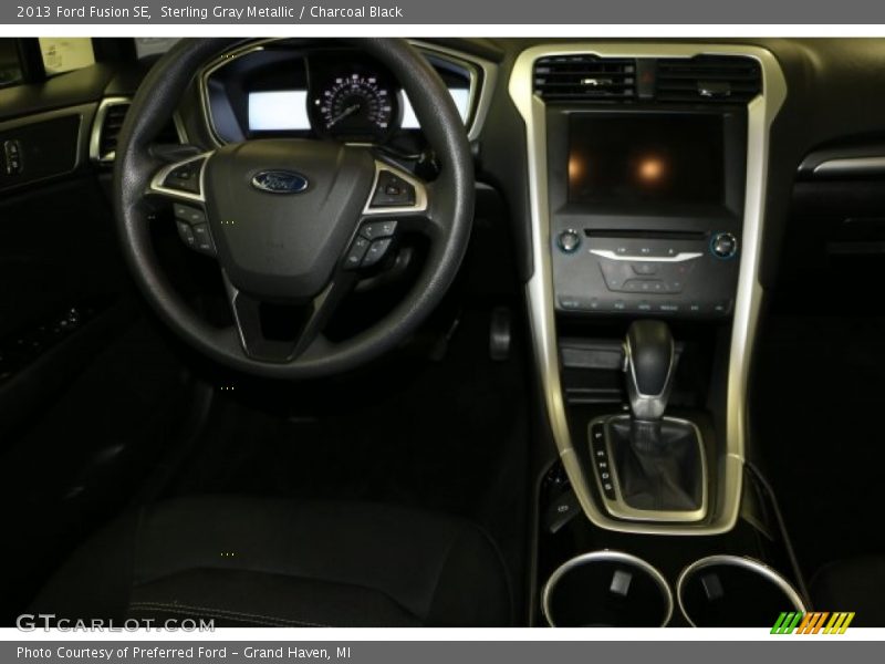 Sterling Gray Metallic / Charcoal Black 2013 Ford Fusion SE