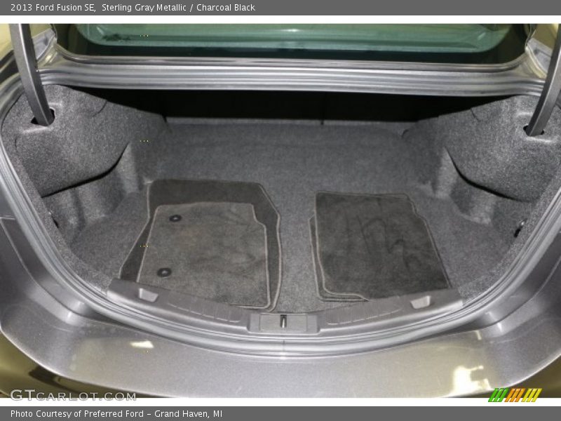 Sterling Gray Metallic / Charcoal Black 2013 Ford Fusion SE