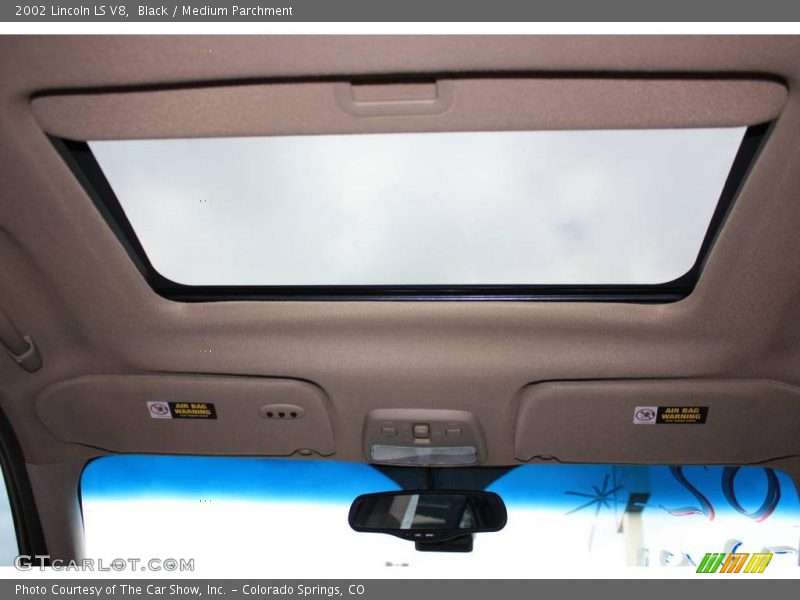 Black / Medium Parchment 2002 Lincoln LS V8