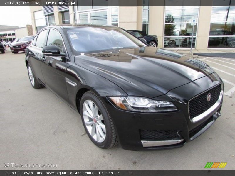 Ultimate Black / Jet 2017 Jaguar XF 20d