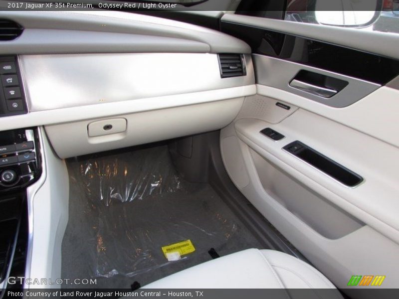 Odyssey Red / Light Oyster 2017 Jaguar XF 35t Premium