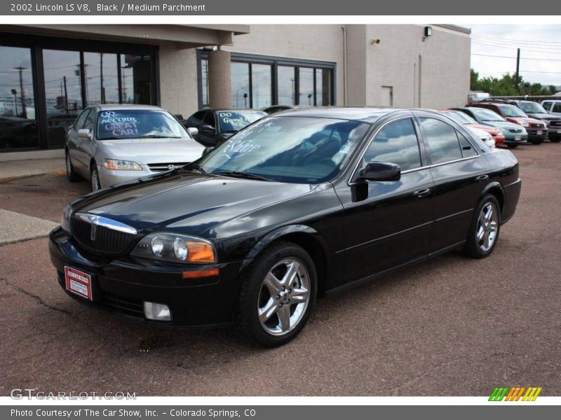 Black / Medium Parchment 2002 Lincoln LS V8