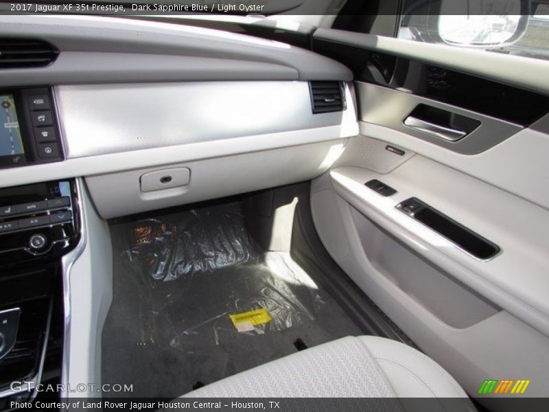 Dark Sapphire Blue / Light Oyster 2017 Jaguar XF 35t Prestige
