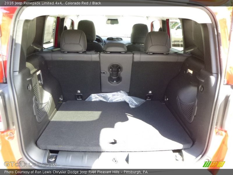 Colorado Red / Black 2016 Jeep Renegade Limited 4x4
