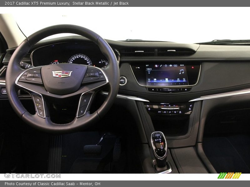 Dashboard of 2017 XT5 Premium Luxury