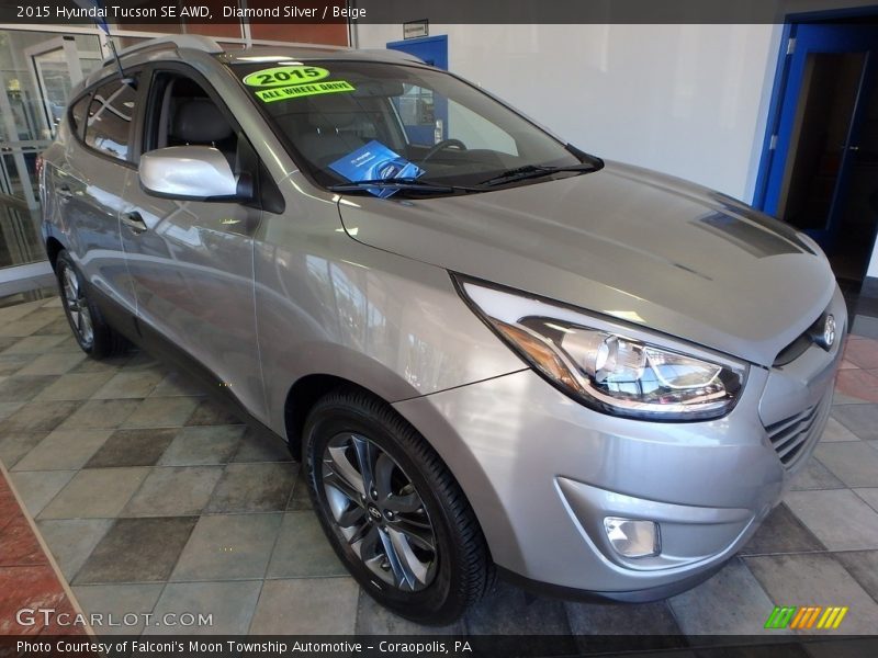 Diamond Silver / Beige 2015 Hyundai Tucson SE AWD