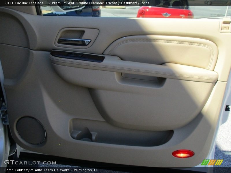 White Diamond Tricoat / Cashmere/Cocoa 2011 Cadillac Escalade ESV Premium AWD