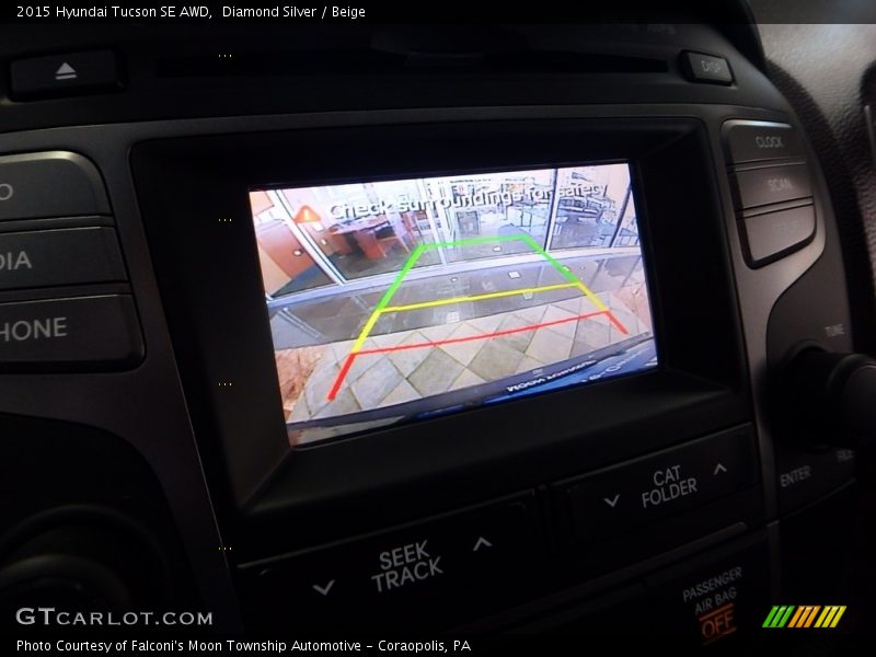 Diamond Silver / Beige 2015 Hyundai Tucson SE AWD