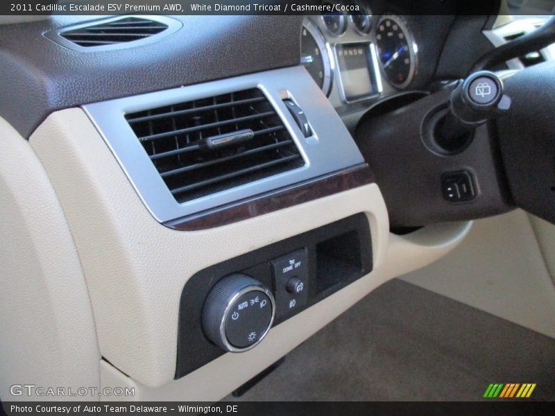 White Diamond Tricoat / Cashmere/Cocoa 2011 Cadillac Escalade ESV Premium AWD
