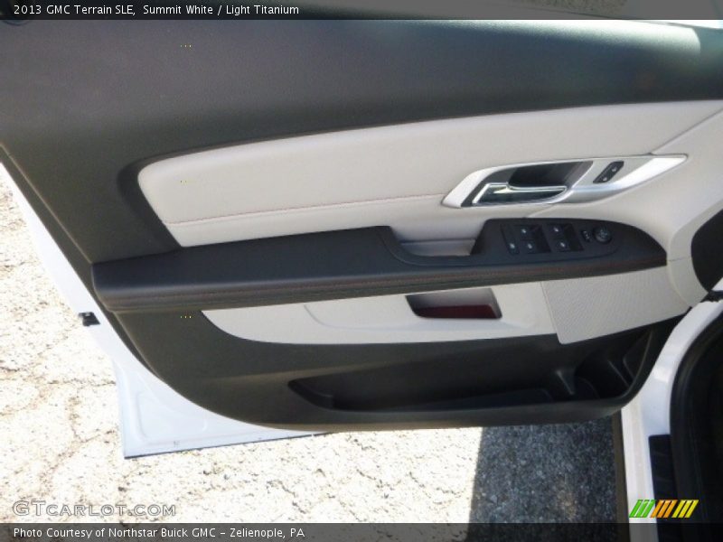 Summit White / Light Titanium 2013 GMC Terrain SLE