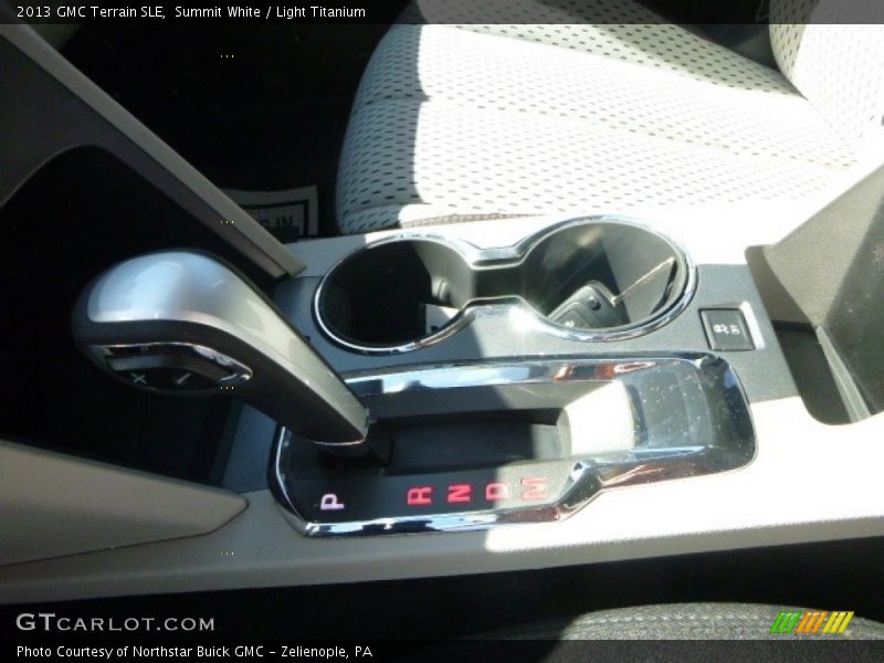 Summit White / Light Titanium 2013 GMC Terrain SLE