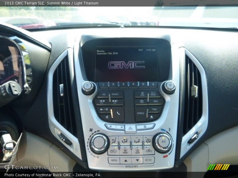 Summit White / Light Titanium 2013 GMC Terrain SLE