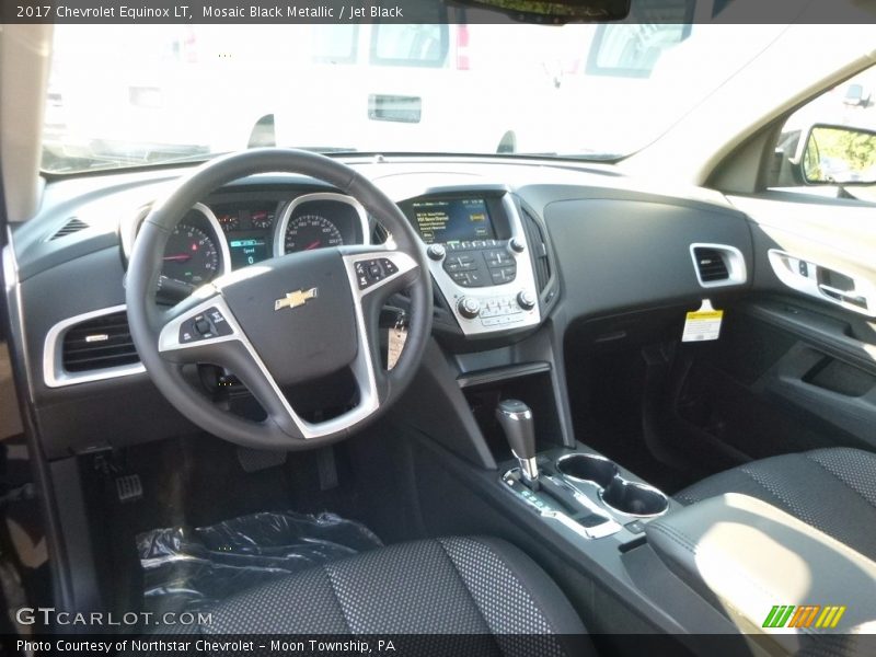 Mosaic Black Metallic / Jet Black 2017 Chevrolet Equinox LT