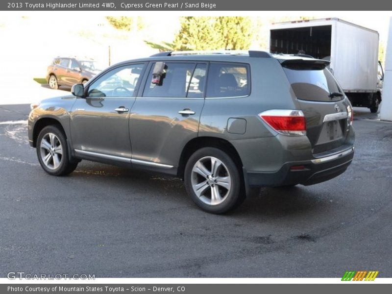 Cypress Green Pearl / Sand Beige 2013 Toyota Highlander Limited 4WD
