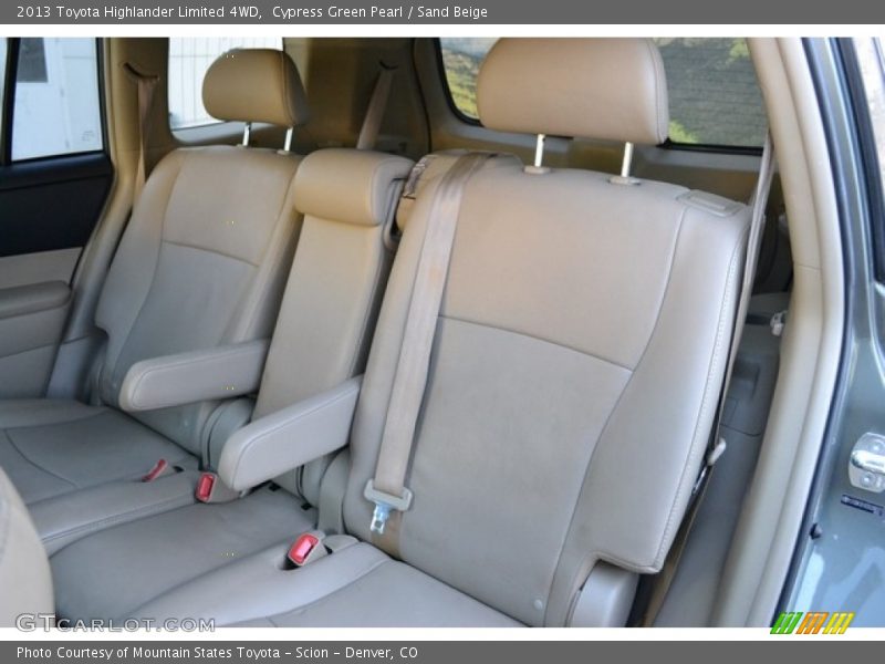 Cypress Green Pearl / Sand Beige 2013 Toyota Highlander Limited 4WD