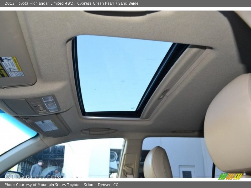 Cypress Green Pearl / Sand Beige 2013 Toyota Highlander Limited 4WD