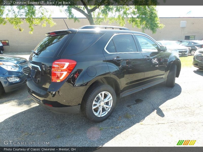 Black / Jet Black 2017 Chevrolet Equinox LT