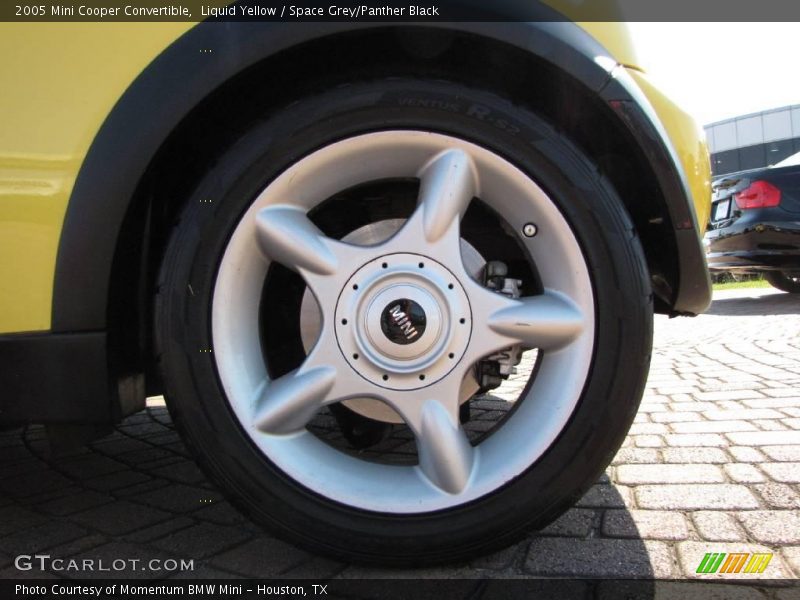 Liquid Yellow / Space Grey/Panther Black 2005 Mini Cooper Convertible