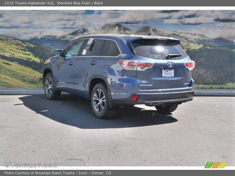 Shoreline Blue Pearl / Black 2016 Toyota Highlander XLE
