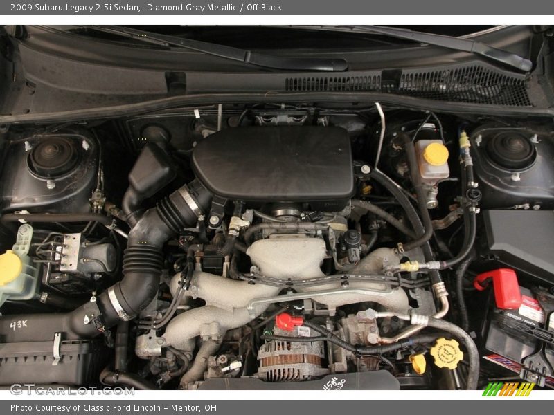 Diamond Gray Metallic / Off Black 2009 Subaru Legacy 2.5i Sedan