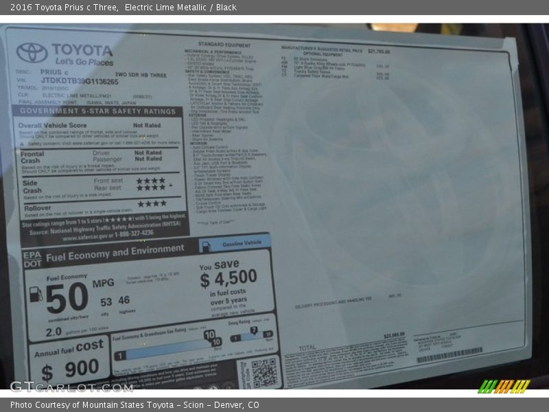 Electric Lime Metallic / Black 2016 Toyota Prius c Three