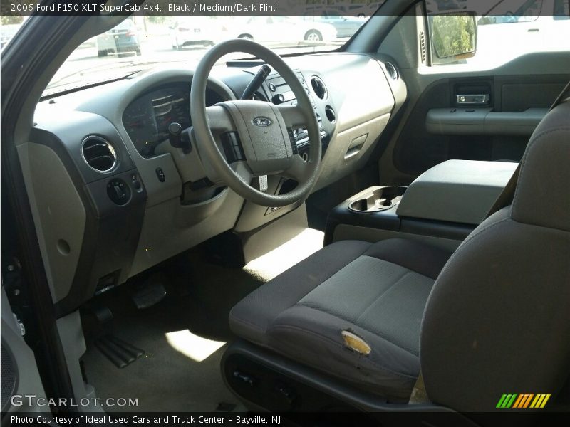 Black / Medium/Dark Flint 2006 Ford F150 XLT SuperCab 4x4