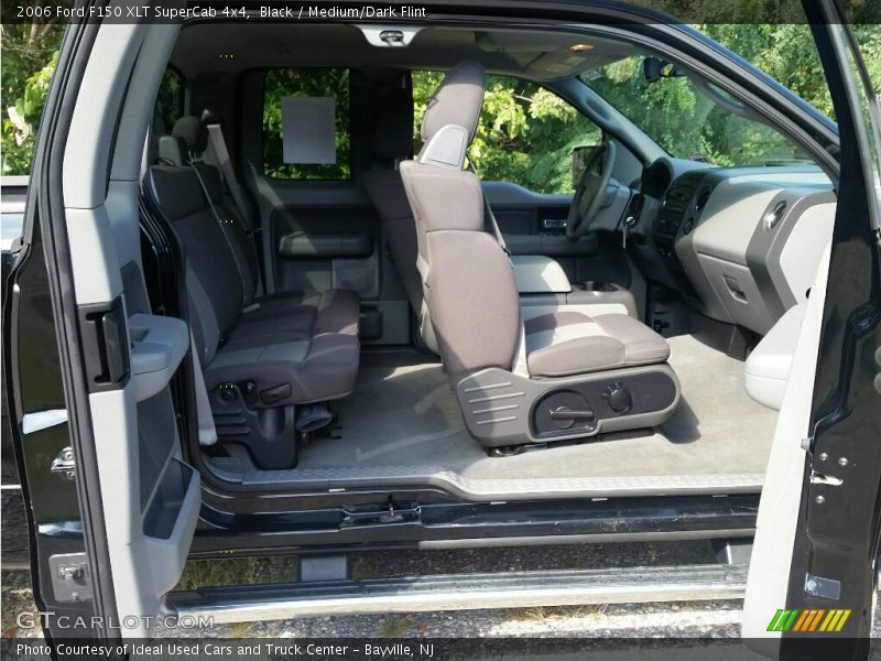 Black / Medium/Dark Flint 2006 Ford F150 XLT SuperCab 4x4