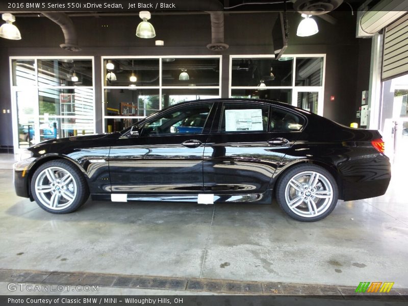 Jet Black / Black 2016 BMW 5 Series 550i xDrive Sedan