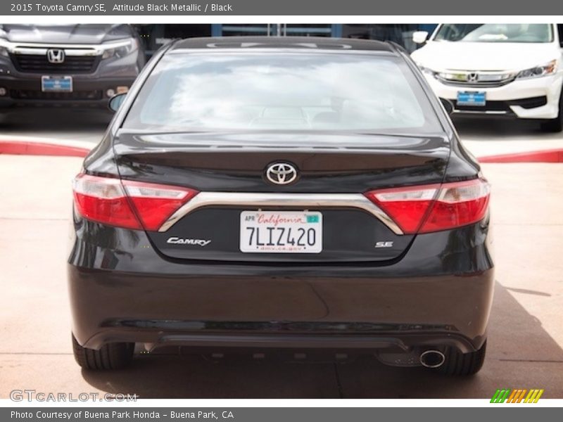 Attitude Black Metallic / Black 2015 Toyota Camry SE