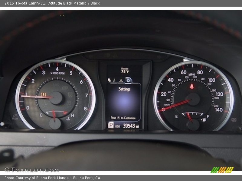 Attitude Black Metallic / Black 2015 Toyota Camry SE