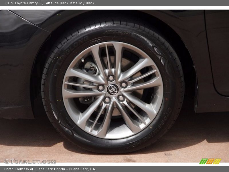 Attitude Black Metallic / Black 2015 Toyota Camry SE