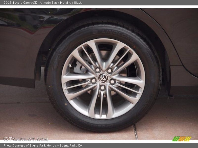 Attitude Black Metallic / Black 2015 Toyota Camry SE