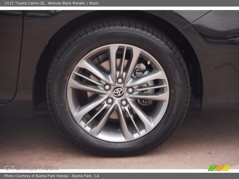 Attitude Black Metallic / Black 2015 Toyota Camry SE