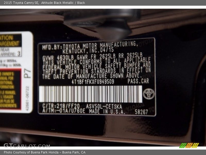 Attitude Black Metallic / Black 2015 Toyota Camry SE