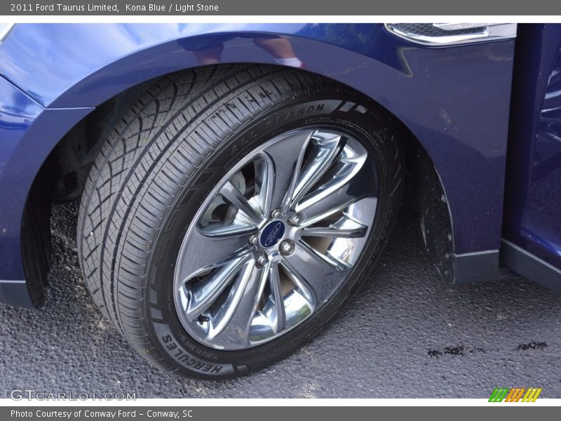 Kona Blue / Light Stone 2011 Ford Taurus Limited