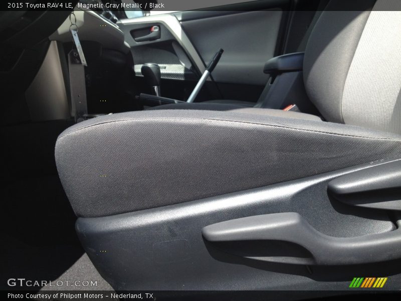 Magnetic Gray Metallic / Black 2015 Toyota RAV4 LE
