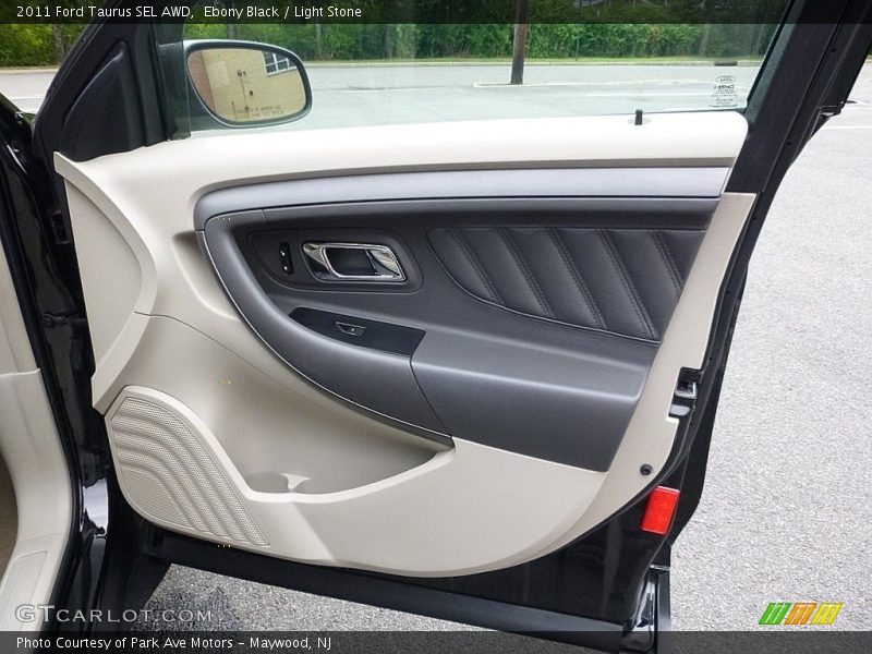 Ebony Black / Light Stone 2011 Ford Taurus SEL AWD