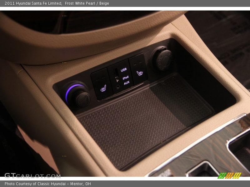 Frost White Pearl / Beige 2011 Hyundai Santa Fe Limited