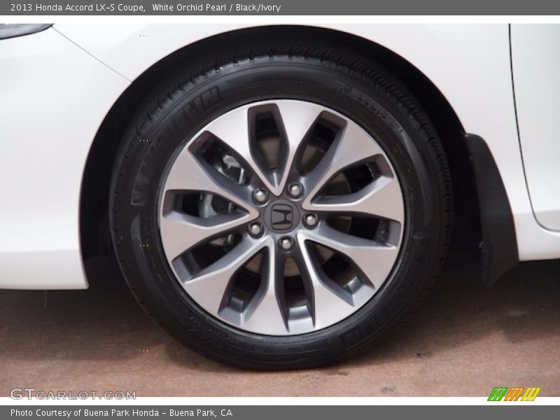 White Orchid Pearl / Black/Ivory 2013 Honda Accord LX-S Coupe