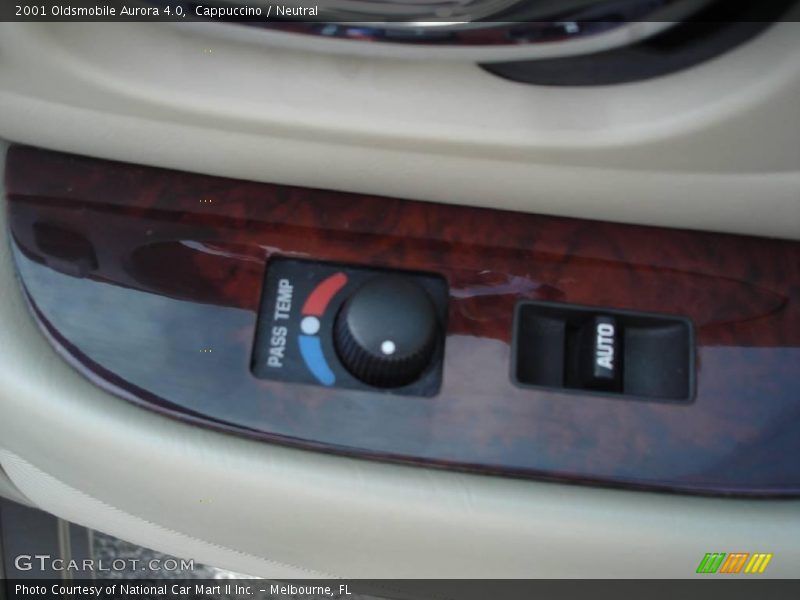 Cappuccino / Neutral 2001 Oldsmobile Aurora 4.0