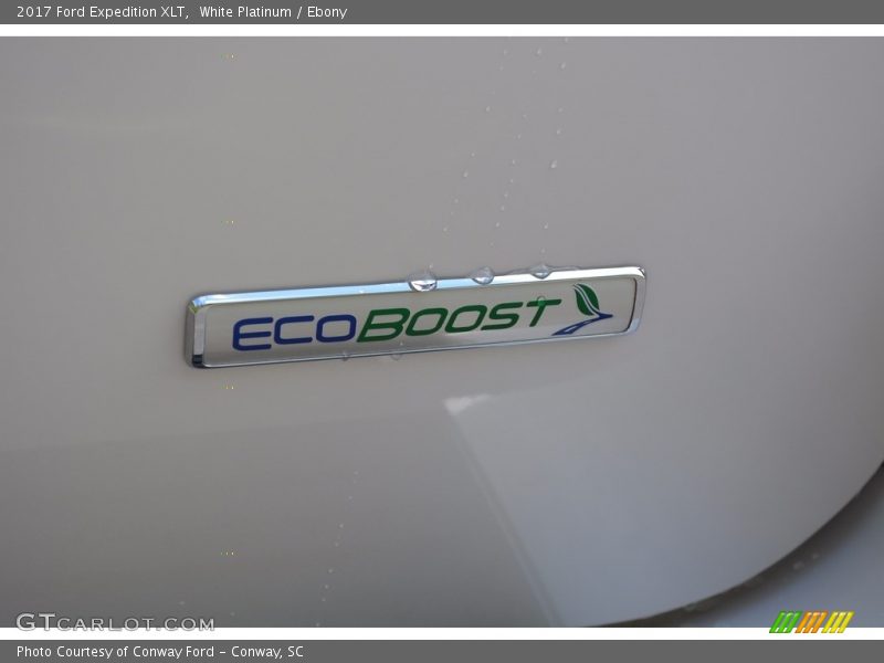 White Platinum / Ebony 2017 Ford Expedition XLT